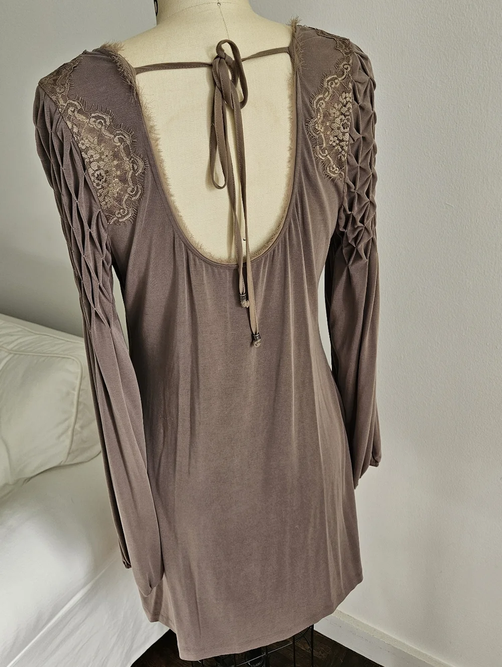 FREE PEOPLE - Taupe Long Sleeve Mini Dress Top with Smocked Shoulder Detail - M